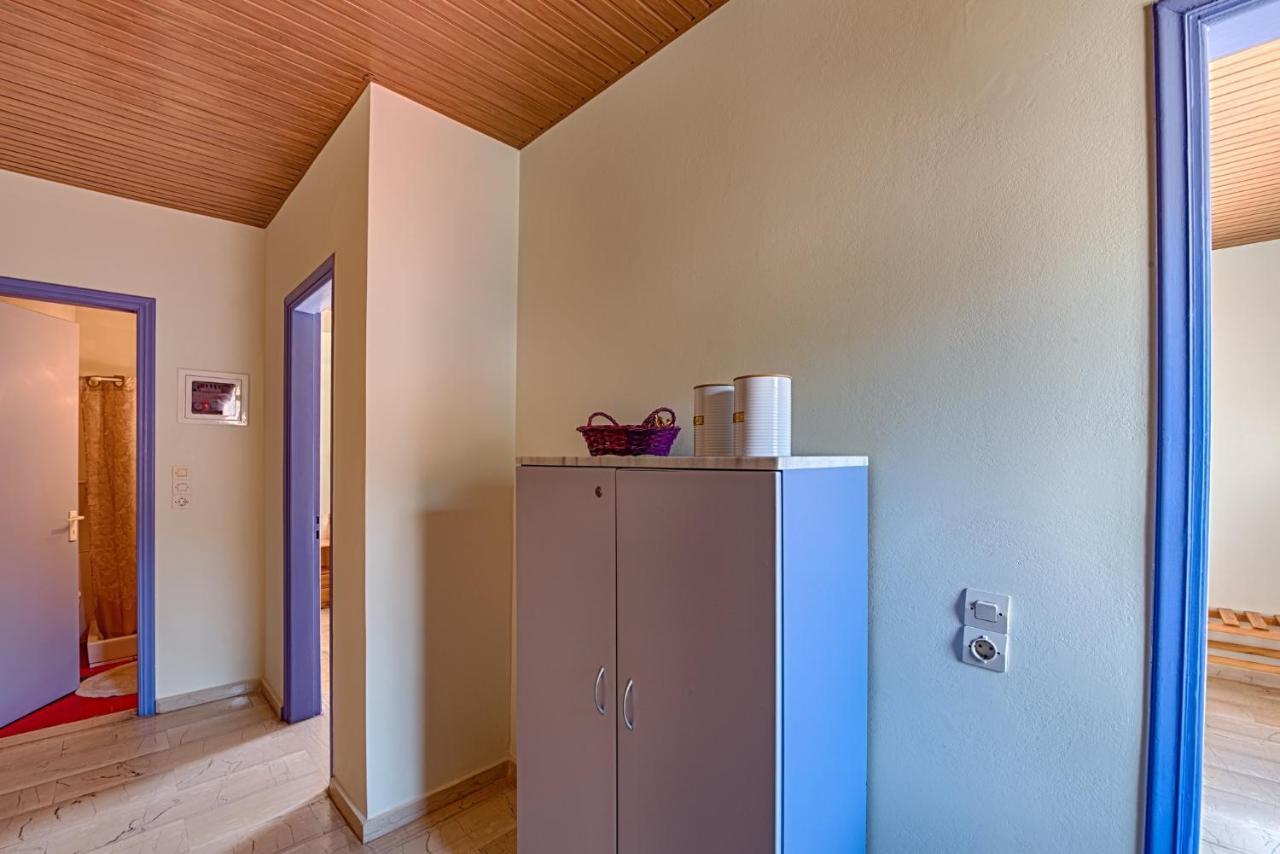 Anemos Studios & Apartments Poros  Dış mekan fotoğraf
