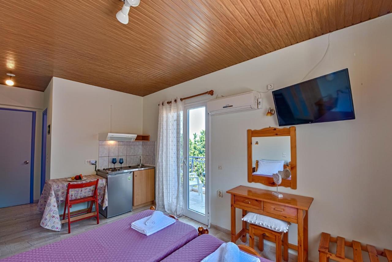 Anemos Studios & Apartments Poros  Dış mekan fotoğraf