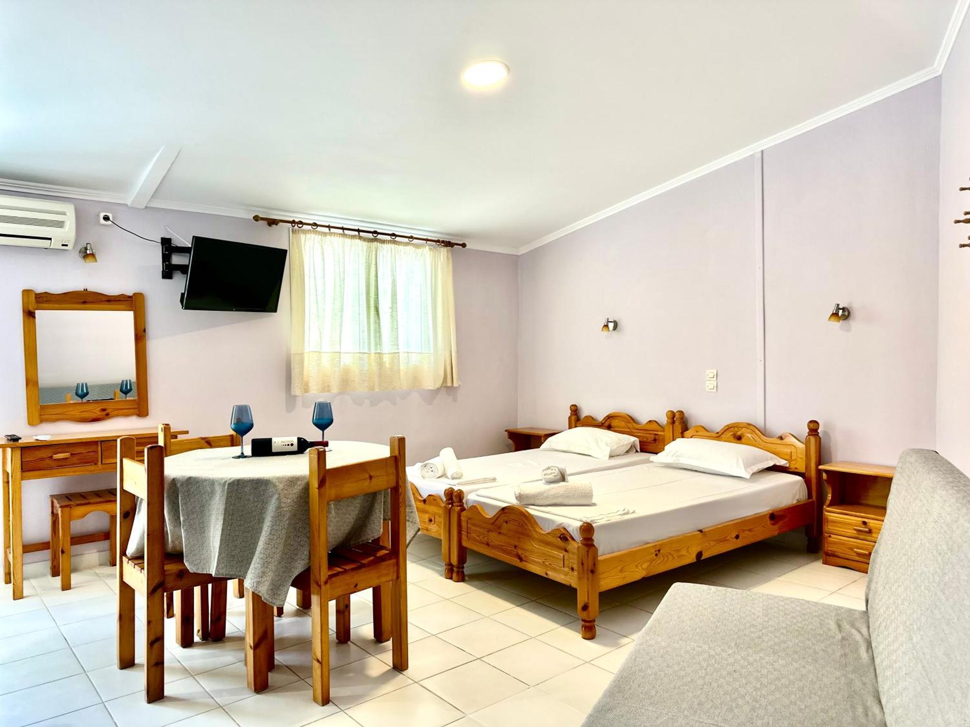 Anemos Studios & Apartments Poros  Dış mekan fotoğraf